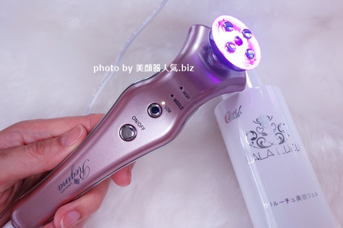 リフトアップ美顔器