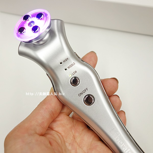 リフトアップ美顔器